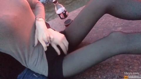 0070-Cutehotgirldoingpublicblowjobcuminmouthandswallowcumph5b153356d2f0c