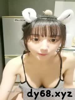 大年夜眼睛-高颜值--净水美奈❤️我感觉大年夜黑牛震得屋外阿谁阴蒂好有感受啊 我要飞腾了不可啦 肉棒自蔚 ying声啷啷 第04集